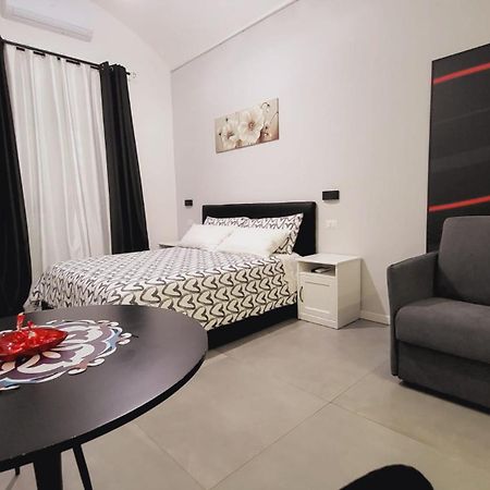 Giglio Rosso Bed and Breakfast Bari Buitenkant foto